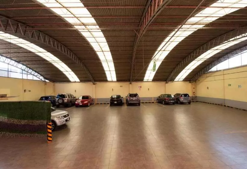ホテル El Conde Naucalpan Only Adults
