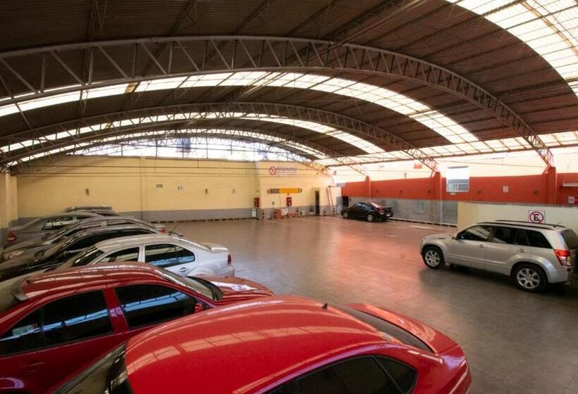 فندق El Conde Naucalpan Only Adults