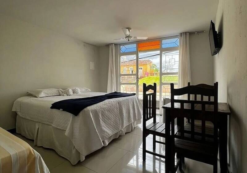 בית מלון כפרי Estação