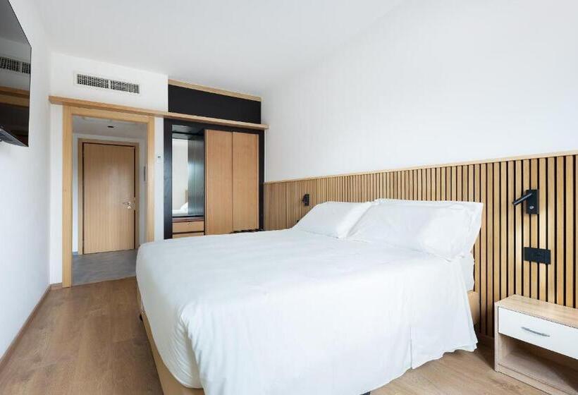 Отель Moon Palace