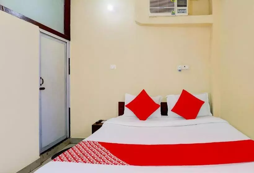 هتل Oyo Relax Inn