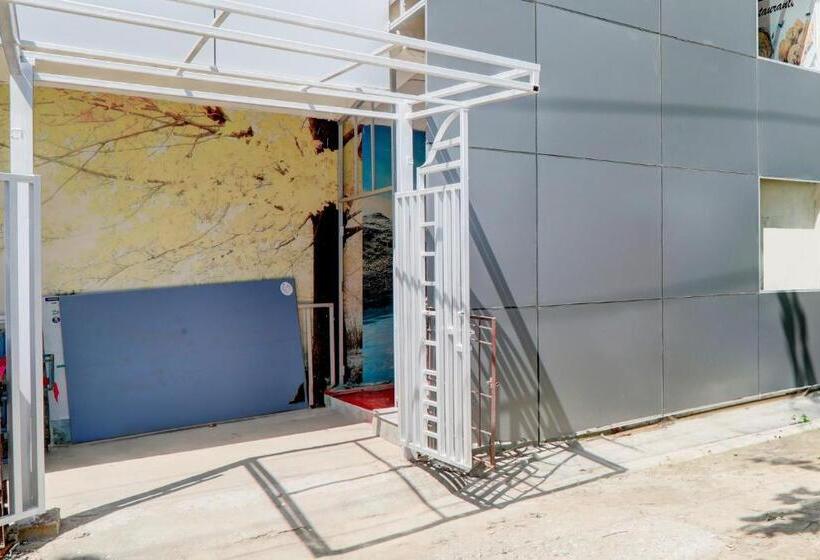 酒店 Oyo Relax Inn