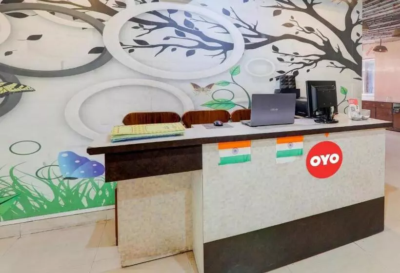 هتل Oyo Relax Inn