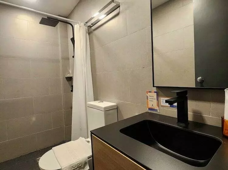 Hotelli Prince Express Inn