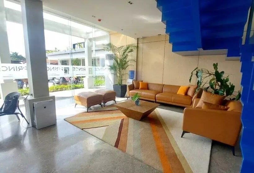 Hotelli Prince Express Inn