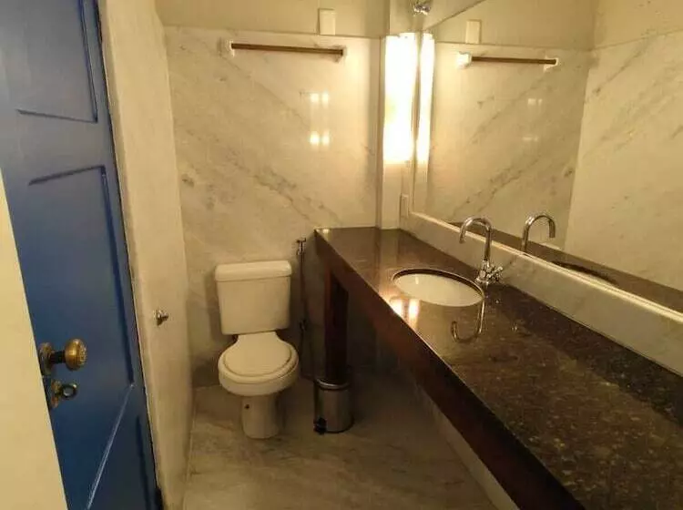 هتل Villa Salvador