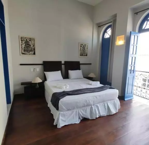 هتل Villa Salvador