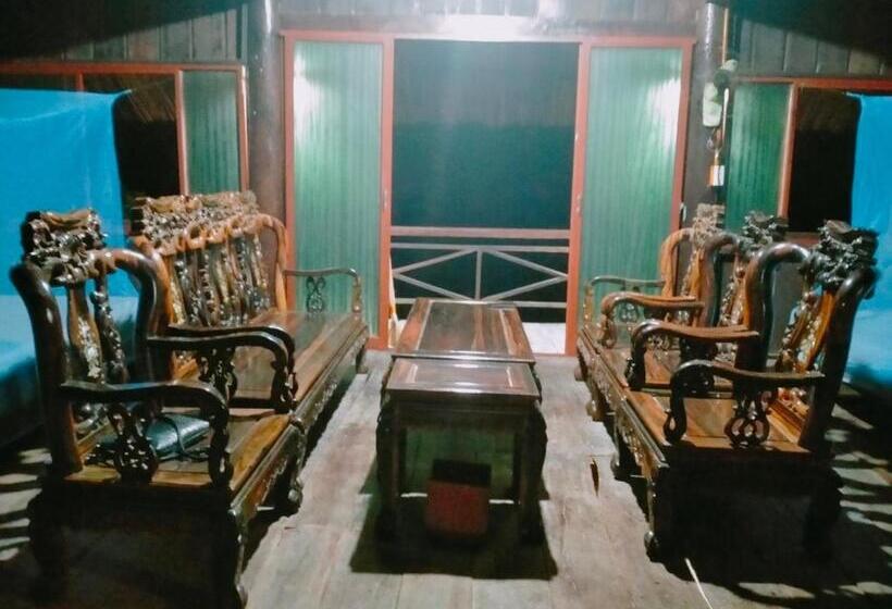 هتل Vita Garden Homestay
