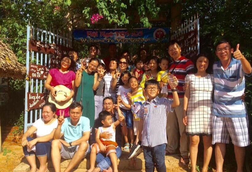 هتل Vita Garden Homestay