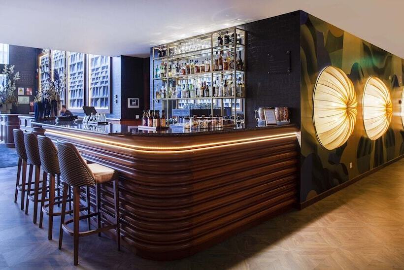 هتل Wine & Books Porto