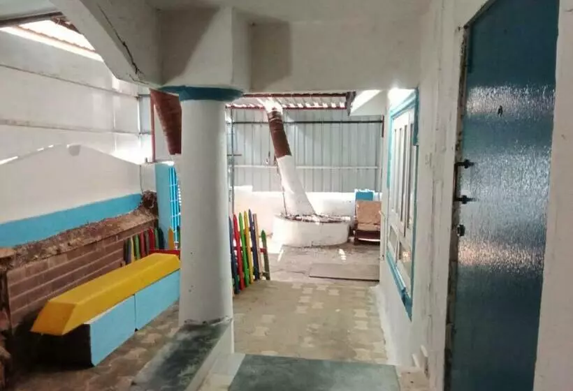 Indigo 66 Boys Hostel Andheri