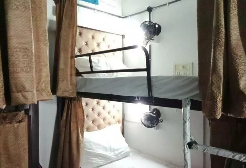 Indigo 66 Boys Hostel Andheri