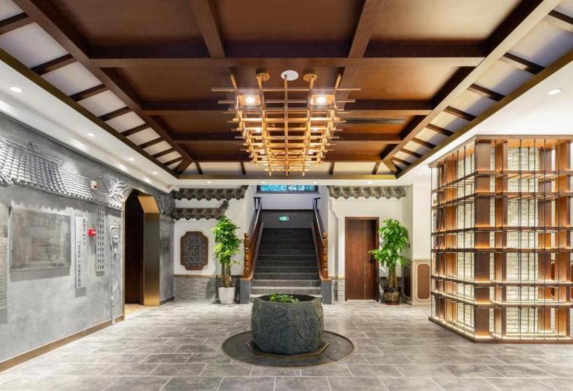 Time Traveller Boutique Hotel Near Chengdu Wide Narrow Lane, People S Park, Chengdu Panda Base, 10