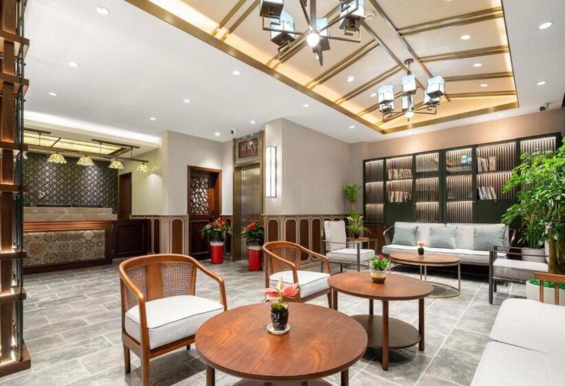 Time Traveller Boutique Hotel Near Chengdu Wide Narrow Lane, People S Park, Chengdu Panda Base, 10