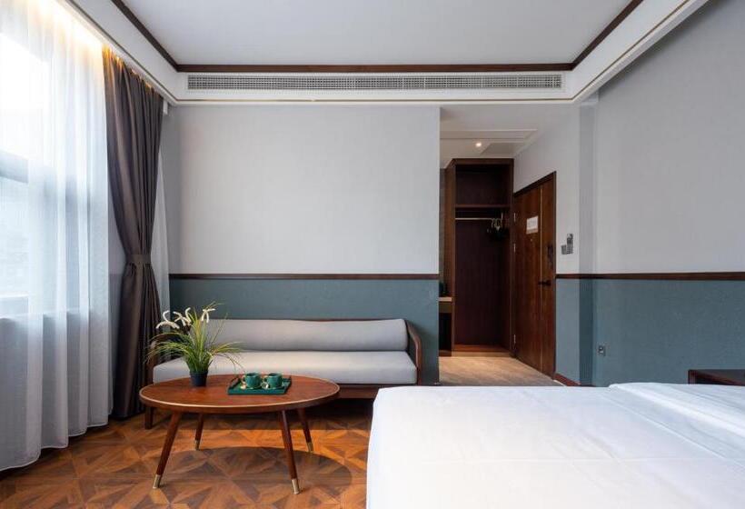 Time Traveller Boutique Hotel Near Chengdu Wide Narrow Lane, People S Park, Chengdu Panda Base, 10