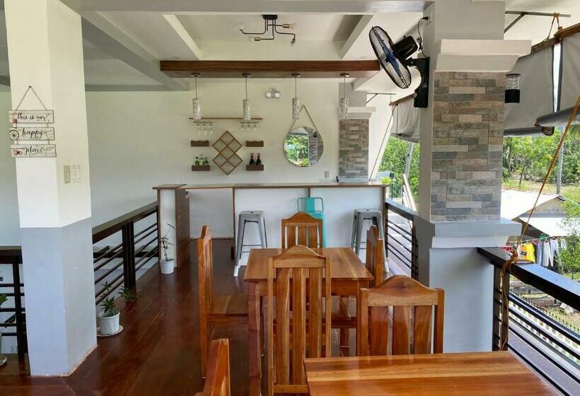 הוסטל La Bella Swiss Inn