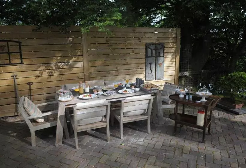 Aamiaismajoitus (B&B) De Parel Van Pekel