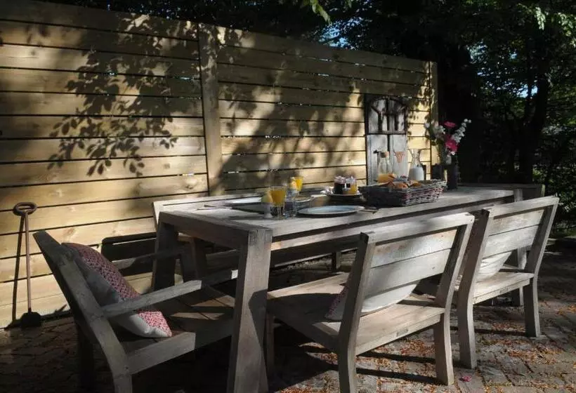 Aamiaismajoitus (B&B) De Parel Van Pekel