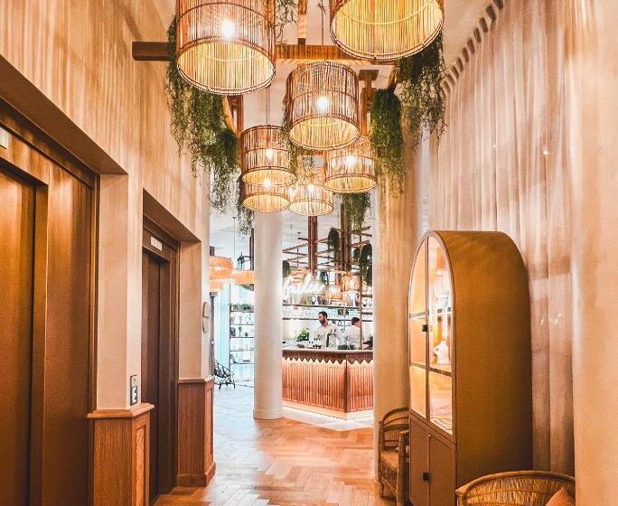 هتل Bloom House Hôtel & Spa