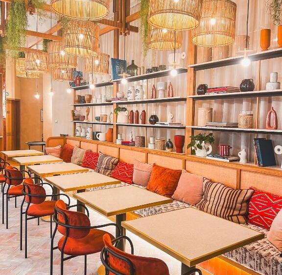 هتل Bloom House Hôtel & Spa