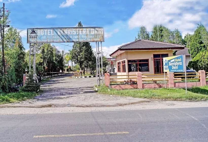 Hotelli Capital O 92214 Beristera