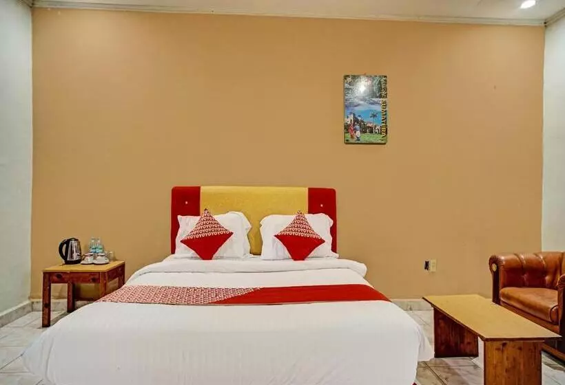 Hotelli Capital O 92214 Beristera