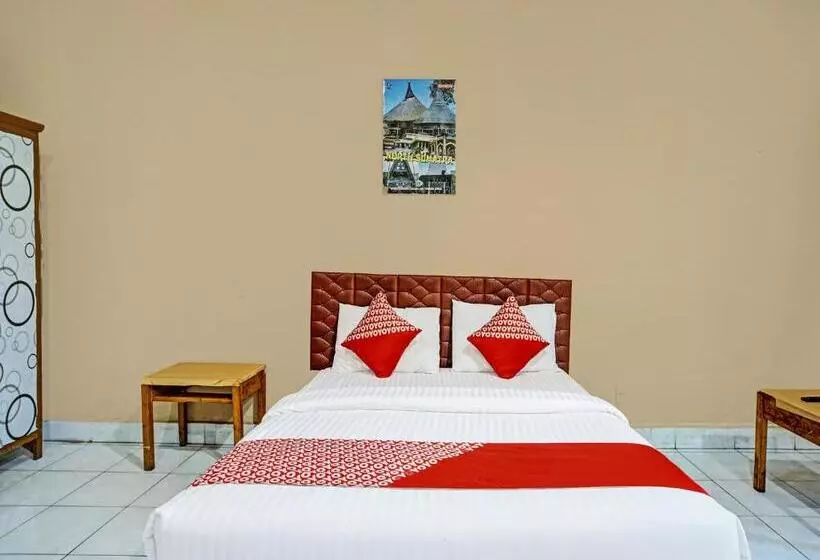 Hotelli Capital O 92214 Beristera