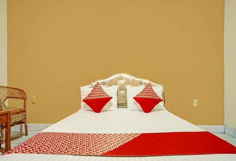 Hotel Capital O 92214 Beristera