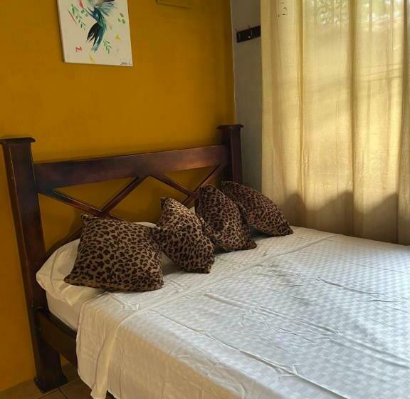 Отель M R Hostele Wellness