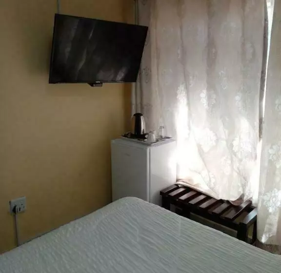 پانسیون Lalamnandzi 4 Guesthouse