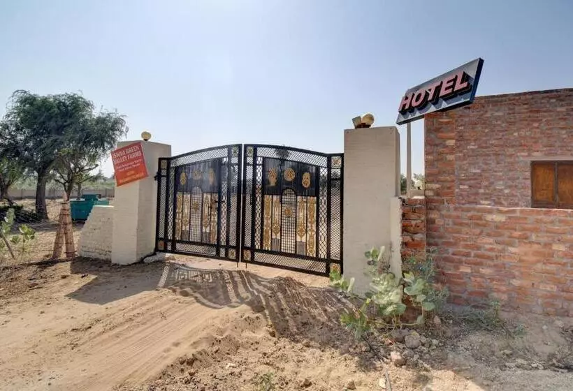 リゾートホテル Collection O Green Valley Farm