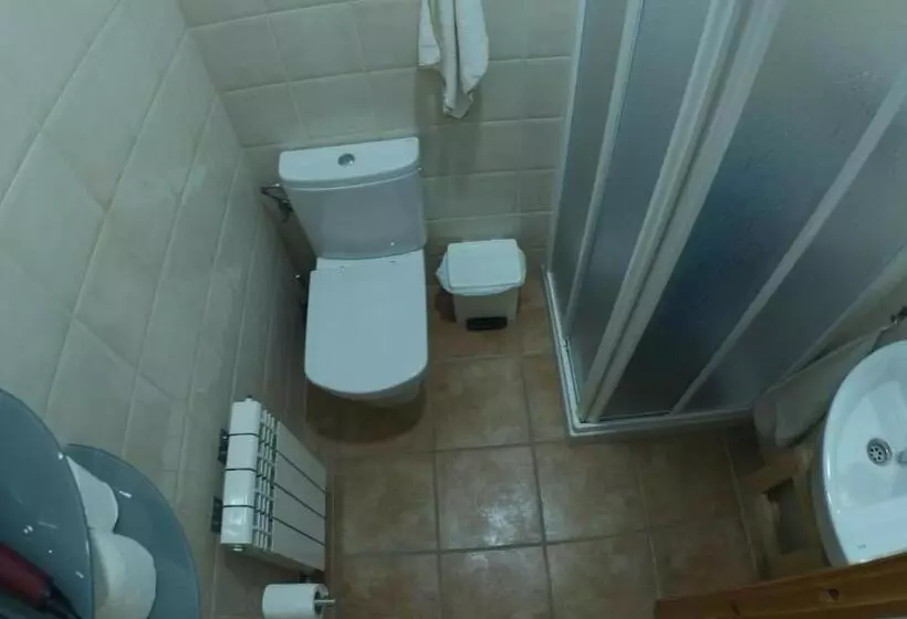 Castell De Ceuró. Hotel Rural