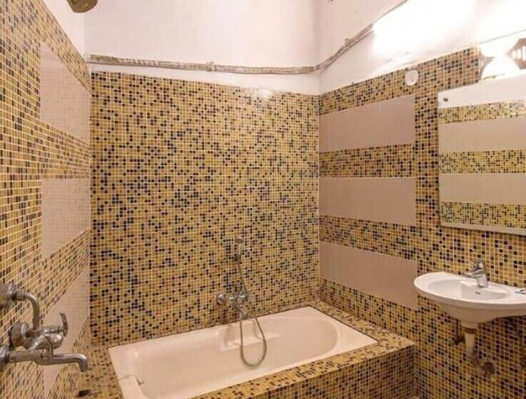 Fabhotel Prime Rockstar Suites