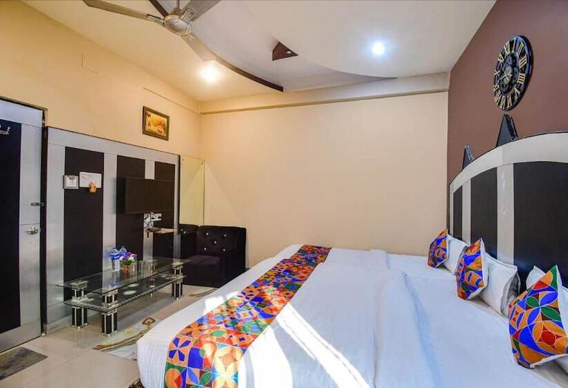 Fabhotel Prime Rockstar Suites