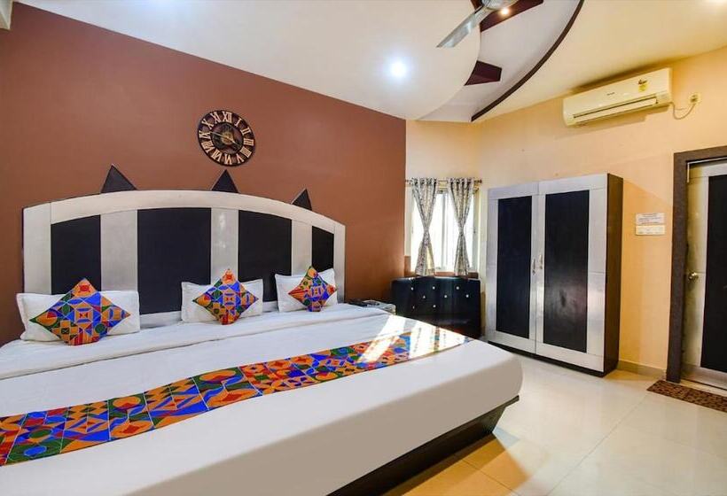 Fabhotel Prime Rockstar Suites