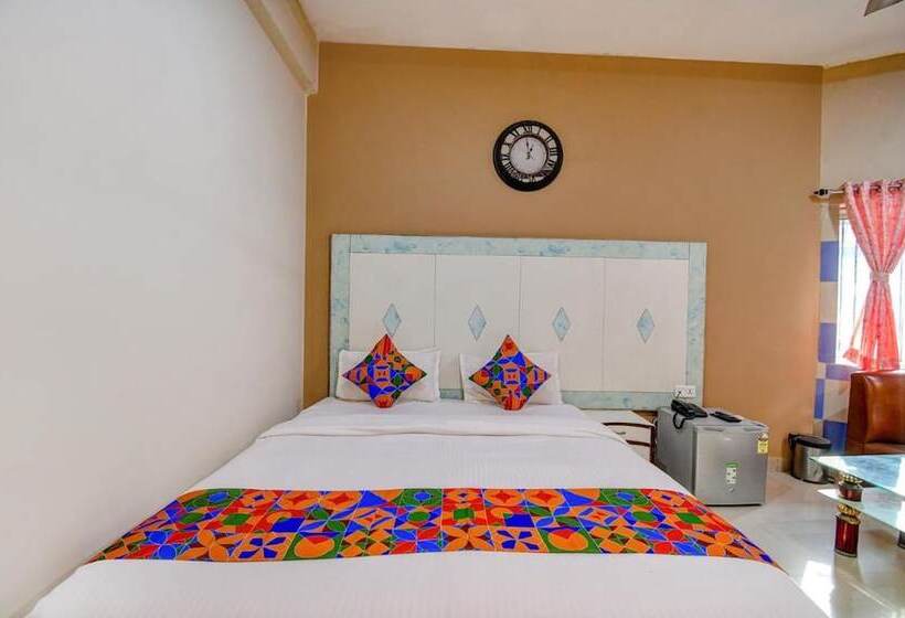 Fabhotel Prime Rockstar Suites