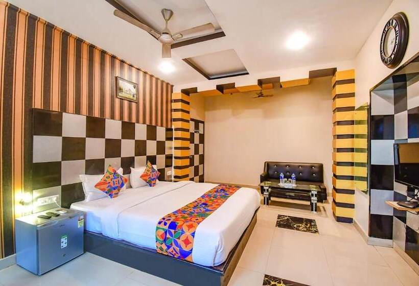 Fabhotel Prime Rockstar Suites