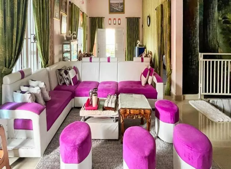 ホテル Anaqi Homestay Mitra Reddoorz