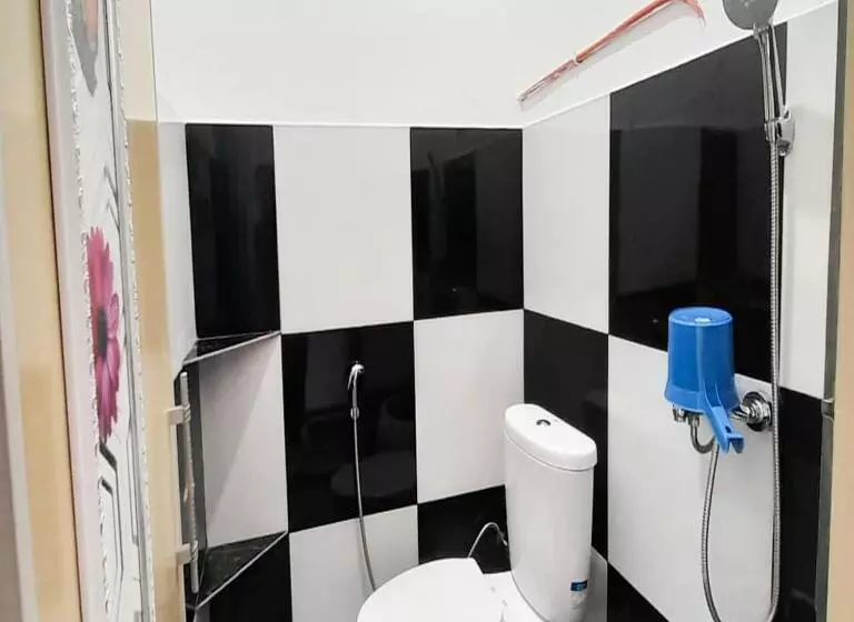 ホテル Anaqi Homestay Mitra Reddoorz