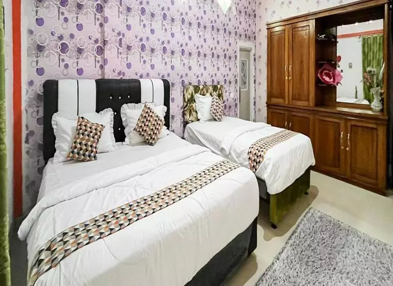 ホテル Anaqi Homestay Mitra Reddoorz