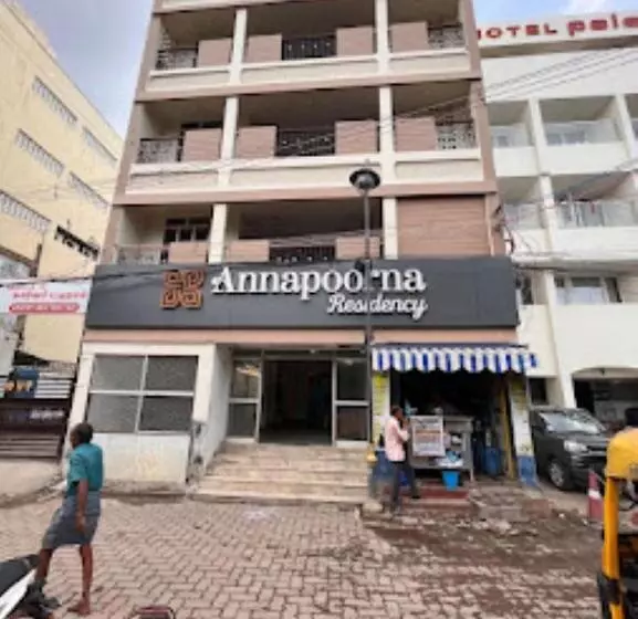 ホテル Annapoorna Residency Madurai