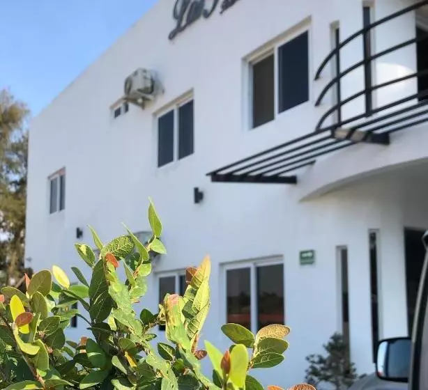 هتل Boutique Los Pinos