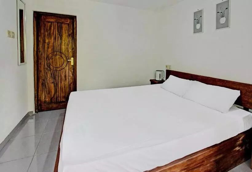 Hotelli Oyo 92275 Tastura Homestay