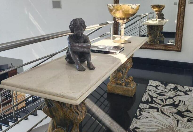 Пансион Hartbeespoort Lifestyle Guest House