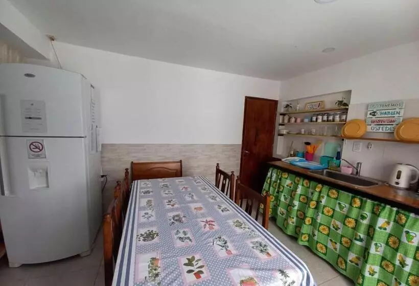 ペンション Hostel Comunidad Ushuaia