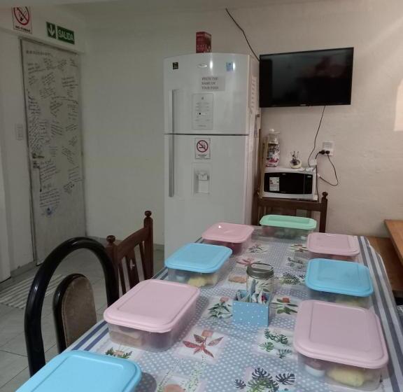 ペンション Hostel Comunidad Ushuaia