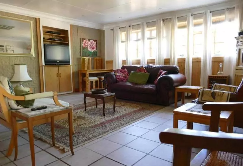 ペンション Peerboom Guesthouse