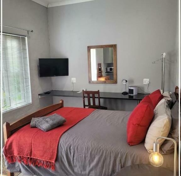 Soos Bed & Breakfast