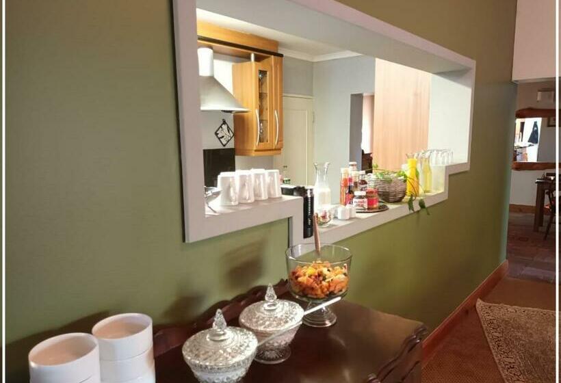 Soos Bed & Breakfast