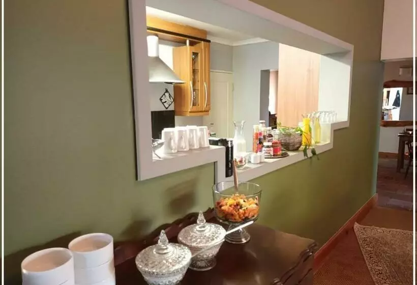 Soos Bed & Breakfast